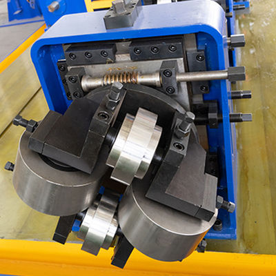 Nanyang Professional Production Workshop Round Carbon Steel Erw Pipe Tube Mill Machine for Construction Works Annual Output 24100t